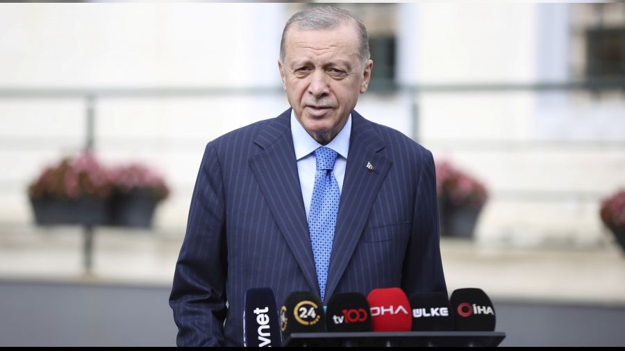 Putin'in ısrarla istediği isim Rusya'ya gönderildi