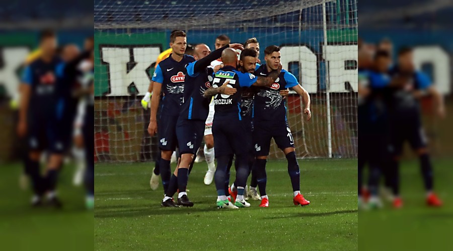 Rizespor son dakikada güldü