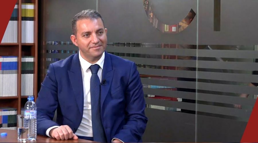 Rus firmalar� Ermenistan'a ta��n�yor