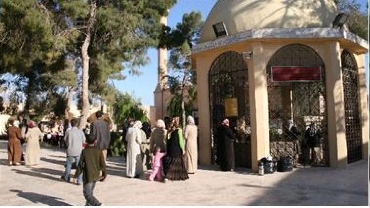 Sab�r�n Simgesi: Hz. Ey�p Makam�