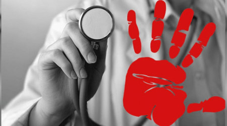 Sağlıkta en büyük sorun 'şiddet'