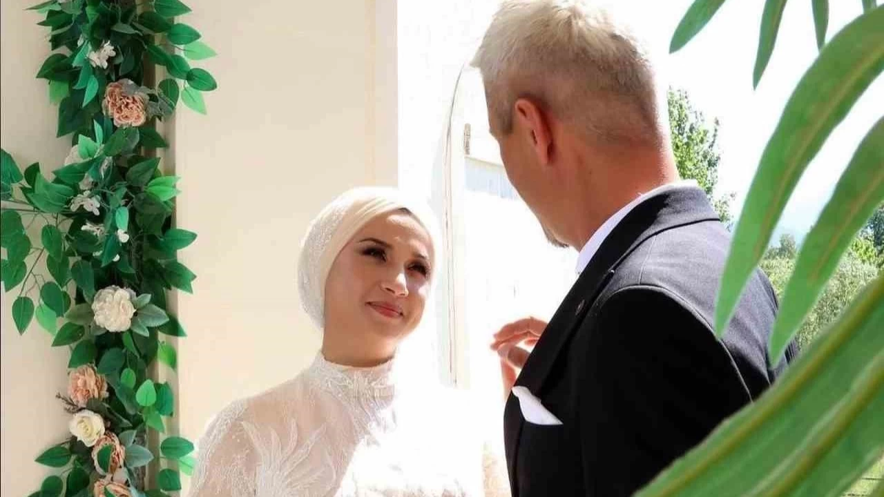 Sakarya'da 12 y�ll�k e�ini �ld�ren m�zisyen koca tutukland�
