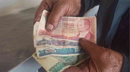 Sakladığı paraları yıllar sonra buldu