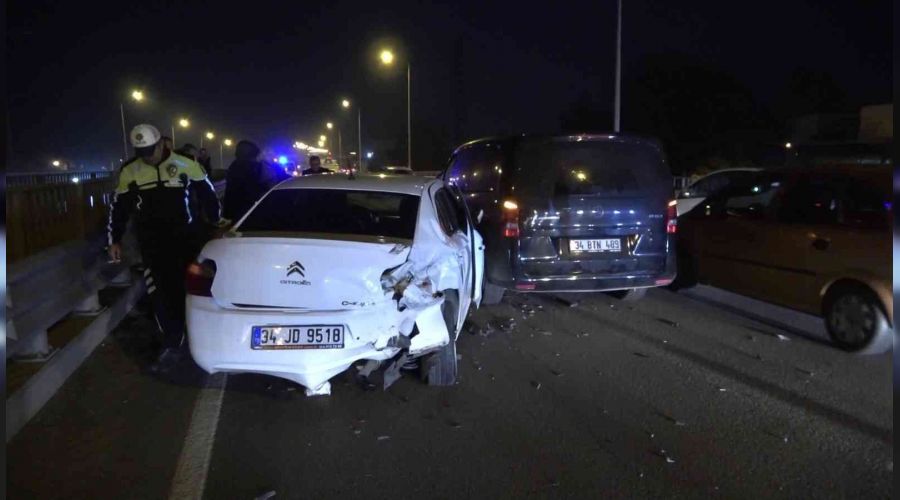 Samsun'da 14 araç birbirine girdi