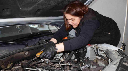 Sanayinin Banu ablası