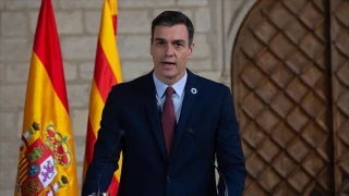 Sanchez: "Avrupa'n�n Ukrayna ve Orta Do�u konusundaki �ifte standard�, me�ruiyetimizi zedeliyor"