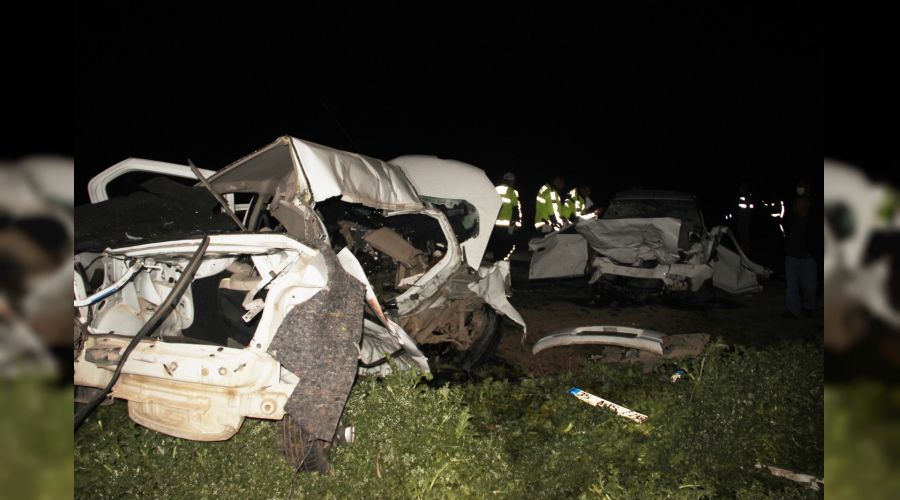 Şanlıurfa'da feci kaza: 5 ölü, 1 yaralı