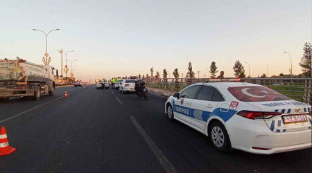 anlurfa'da trafik kazasnda 2 polis yaraland