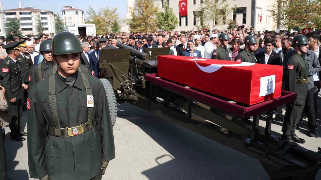 �ehit Alan son yolculu�una u�urland�