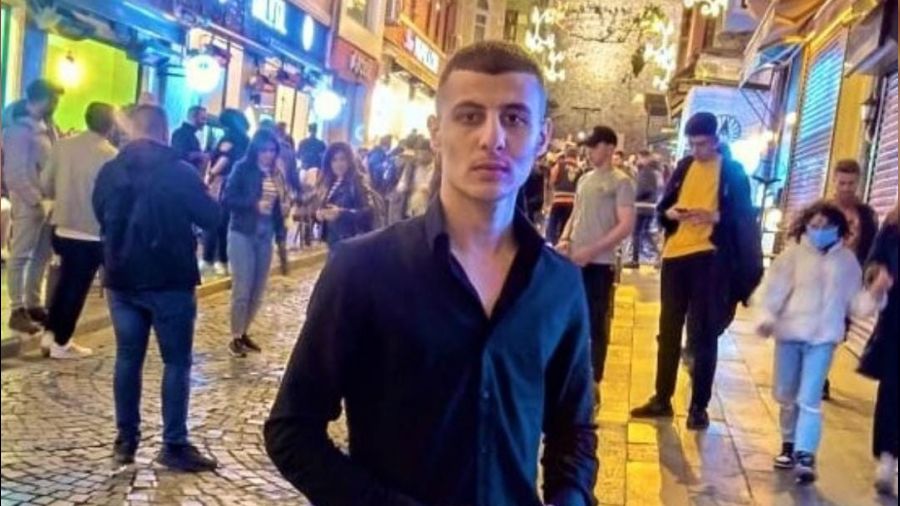 Suriyeli genç sokak ortasında öldürüldü