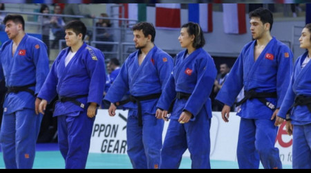 Tatamiye 16 Türk sporcu çıkacak