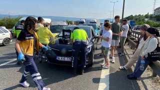 TEM'deki kazada 8 ara birbirine girdi