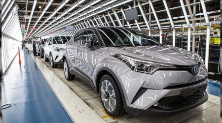 Toyota üretimini kýsýyor