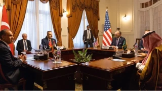 Türkiye, Mısır, Pakistan ve Suudi Arabistan'ın oluşturduğu dörtlü mekanizma bugün Kahire'de dördüncü kez toplandı