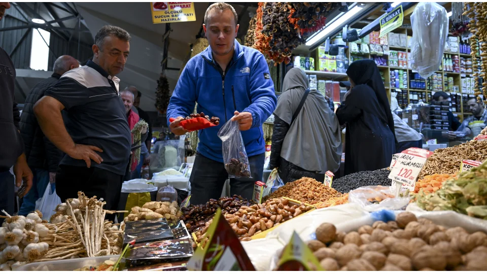 T�rkiye'de enflasyon hala �ok y�ksek!