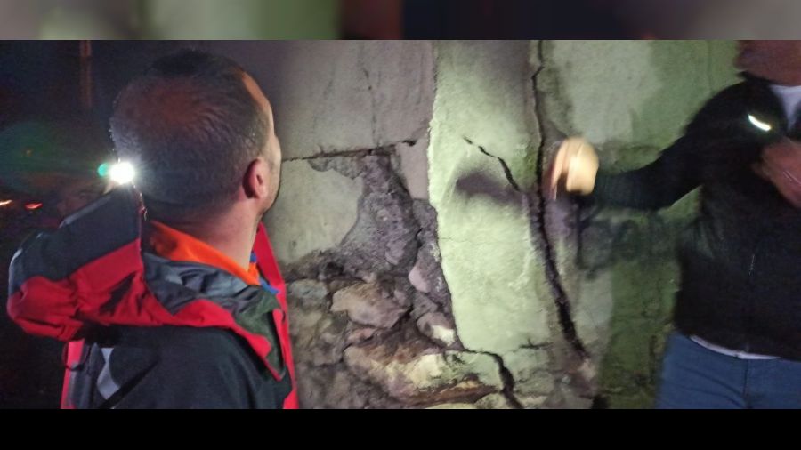 Tu�pa depreminin ard�ndan b�lgede son durum