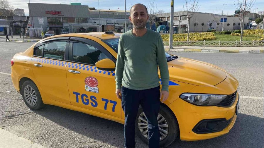 Tuzla'da ocuunu takside brakt, dnmedi