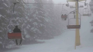 Uludağ'da göz gözü görmüyor