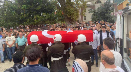 Uzman çavuş son yolculuğuna uğurlandı