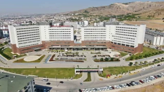 Yeni bir teknikle ilk defa kalp pili takıldı