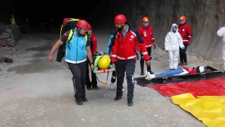 YHT tünelinde nefes kesen tatbikat