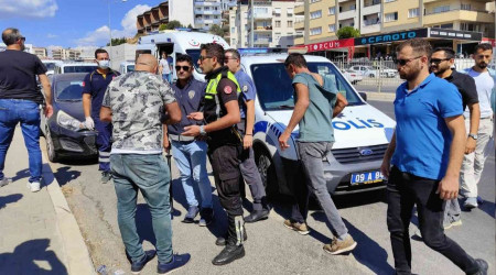 Yol verme tartışması kavgaya dönüştü