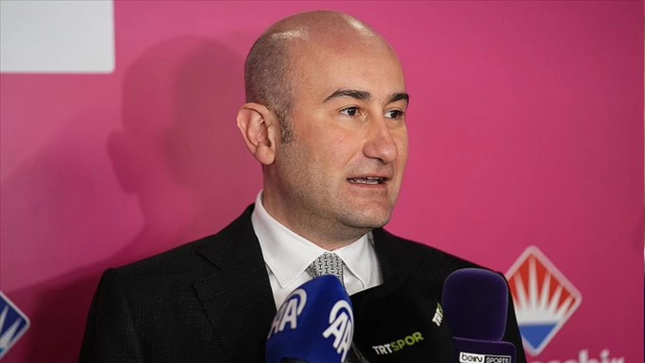 Y�cel'den ezeli rakiplerine g�nderme