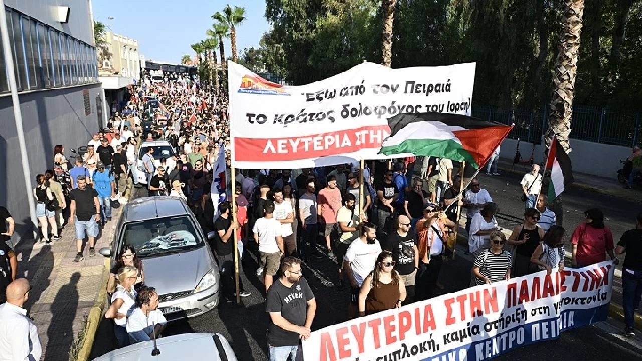 Yunanistan'daki liman iilerinden srail'e tepki grevi