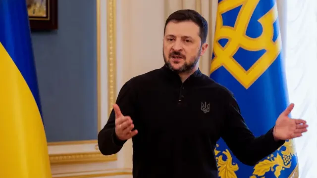 Zelenskiy'den in vatandalar iddias