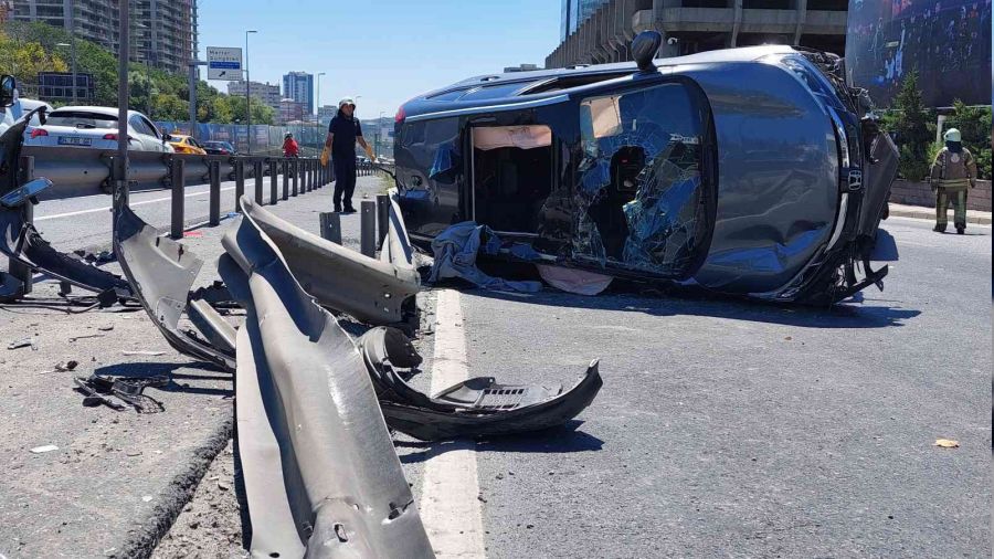 Zeytinburnu'nda cip takla attı