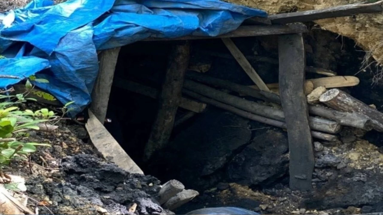 Zonguldak'ta ruhsats�z 5 maden oca�� kapat�ld�
