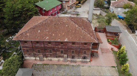200 yıldır dimdik ayakta