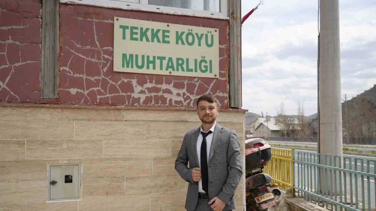 24 yaşında köyünün muhtarı oldu