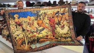 55 ya��ndaki ��retmen 25 �lkeden 150 hal� ile koleksiyon olu�turdu