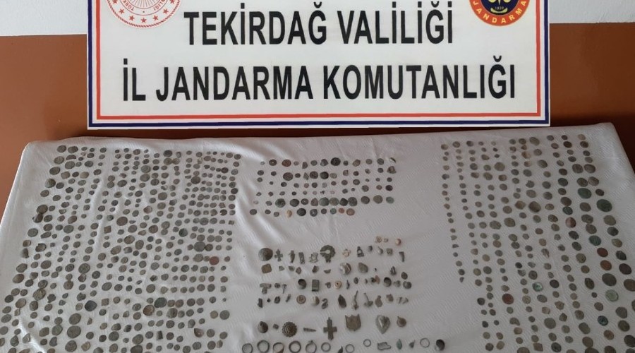 978 par�a tarihi eser ele ge�irildi