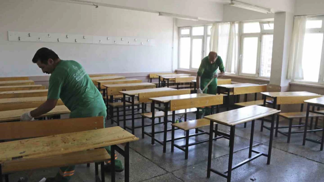 ABB'den 22 okula hijyen ve temizlik deste�i