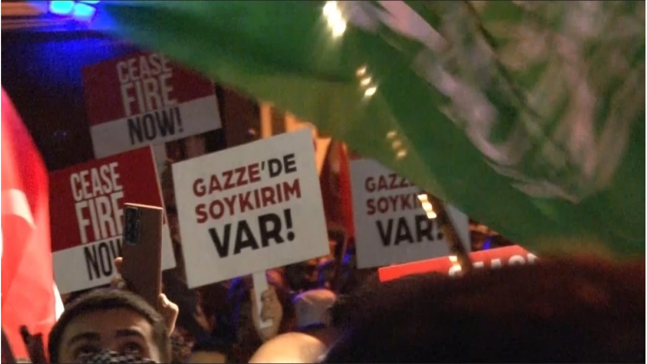 ABD Konsolosluğu önünde İsrail protestosu