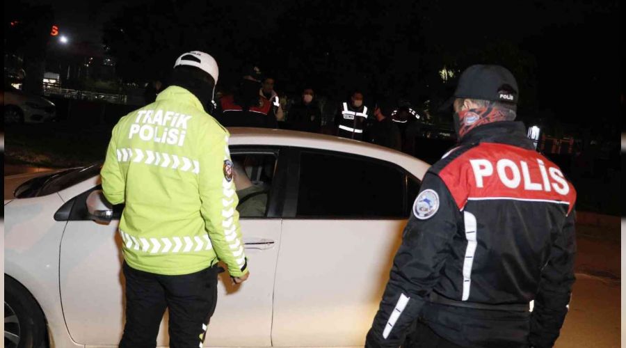 Adana'da 43 kişi yakalandı