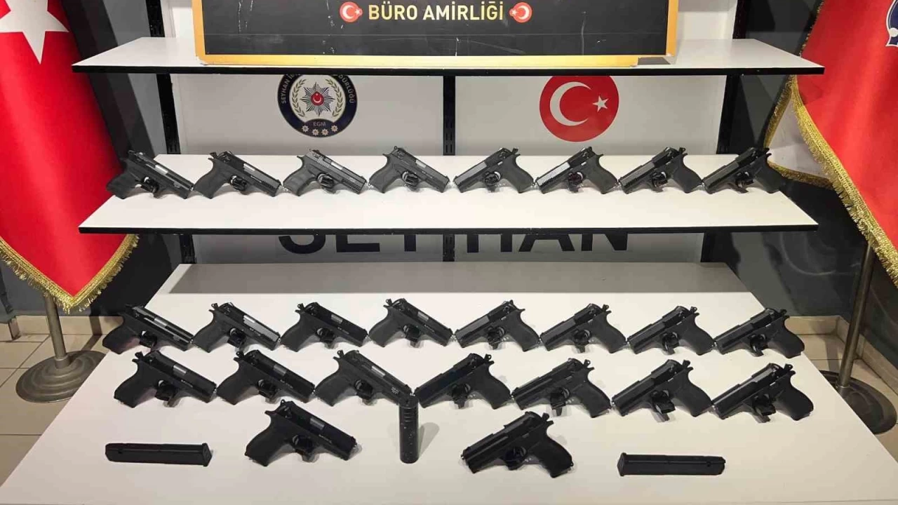 Adana'da mobilya at�lyesinden cephanelik ��kt�