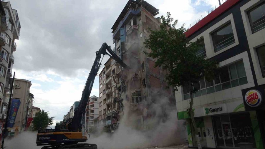 Ar hasarl binann ykm film gibi izlendi