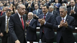 AKP'de '50+1' çatlağı