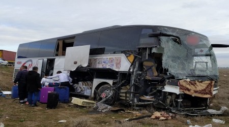 Aksaray’da trafik kazası; 44 yaralı