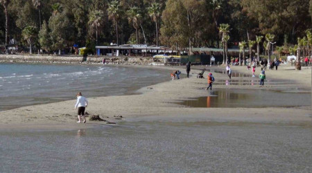Akyaka'da rkten deniz suyu ekilmesi
