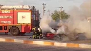 Alev alan otomobilini brakp kat