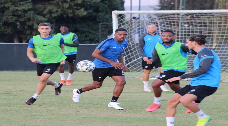 Altay "Giresunspor mayla moral bulmak istiyor"