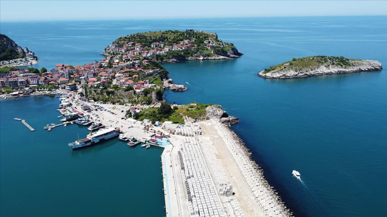 Amasra B�y�k Liman: Karadeniz�in k�y�s�nda bir huzur liman� 
