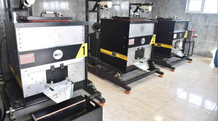 Ankara Büyükşehir sokak hayvanları için mama üretimine başladı