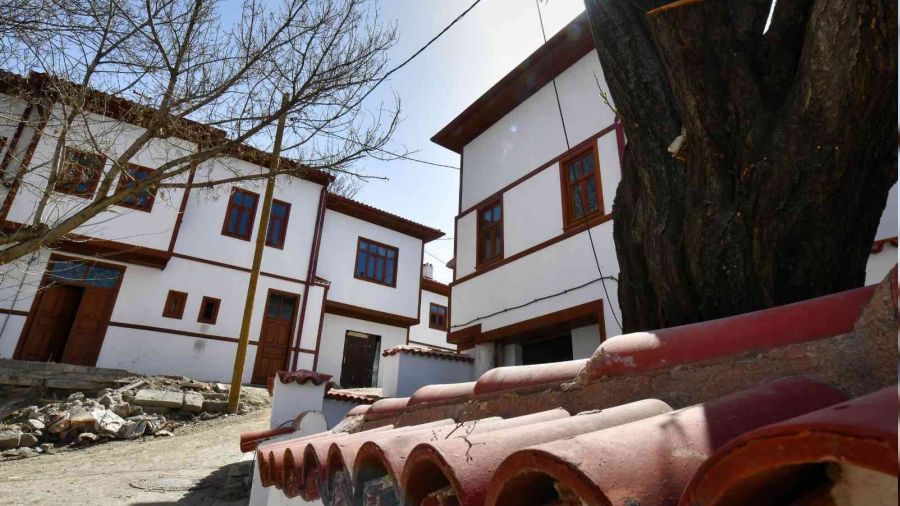 Ankara Kalesi'nin sokakları turizme açılıyor