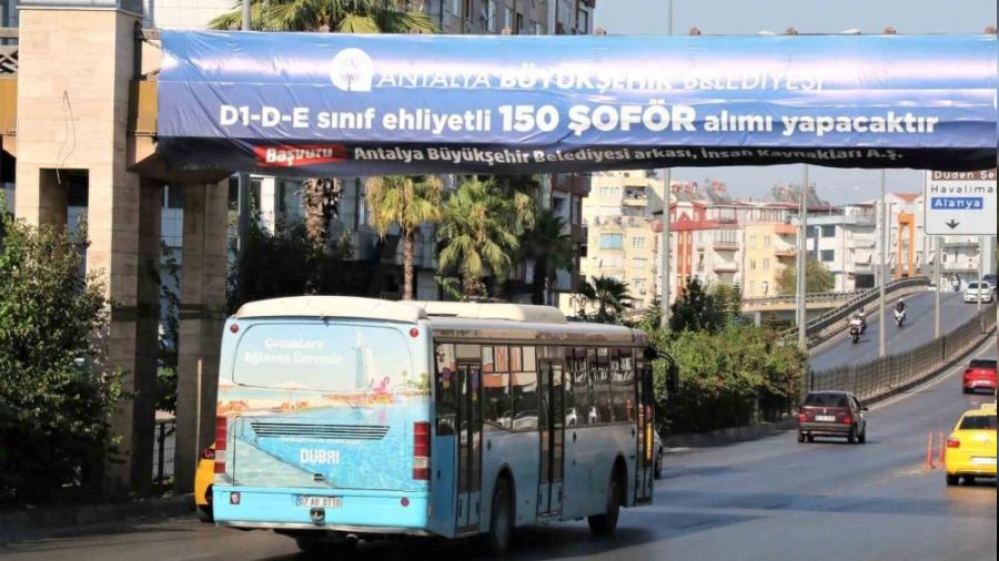 Antalya şoförsüz kaldı