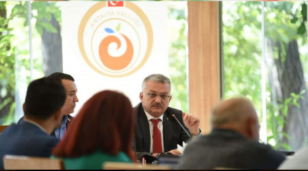 Antalya’da kalan Rus sayısı arttı